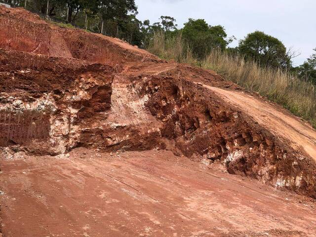 #TR112 - Terreno para Venda em Mairiporã - SP - 1