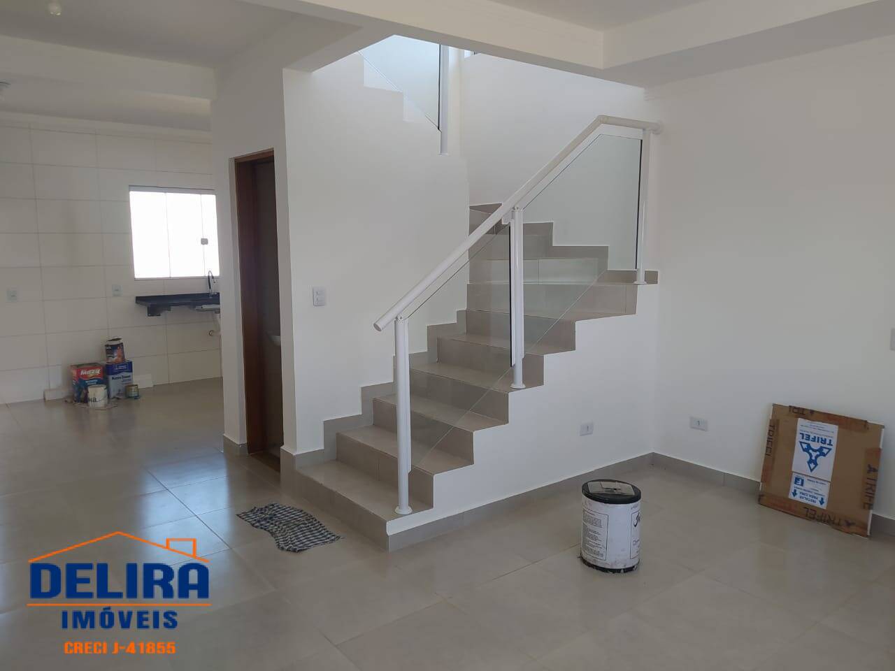 Casa à venda com 2 quartos, 80m² - Foto 8