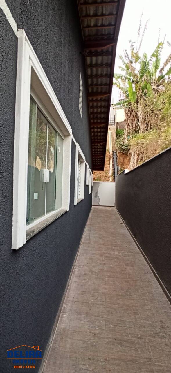 Casa à venda com 3 quartos, 112m² - Foto 9