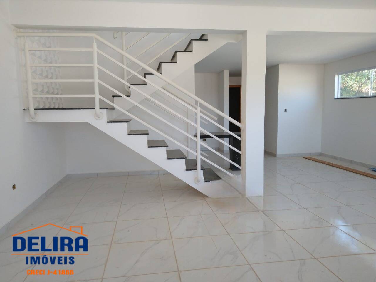 Casa à venda com 3 quartos, 137m² - Foto 12