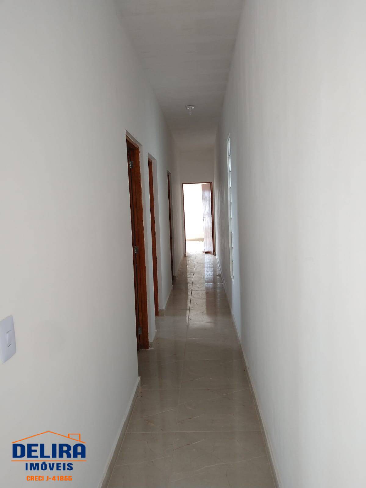 Casa à venda com 3 quartos, 110m² - Foto 9