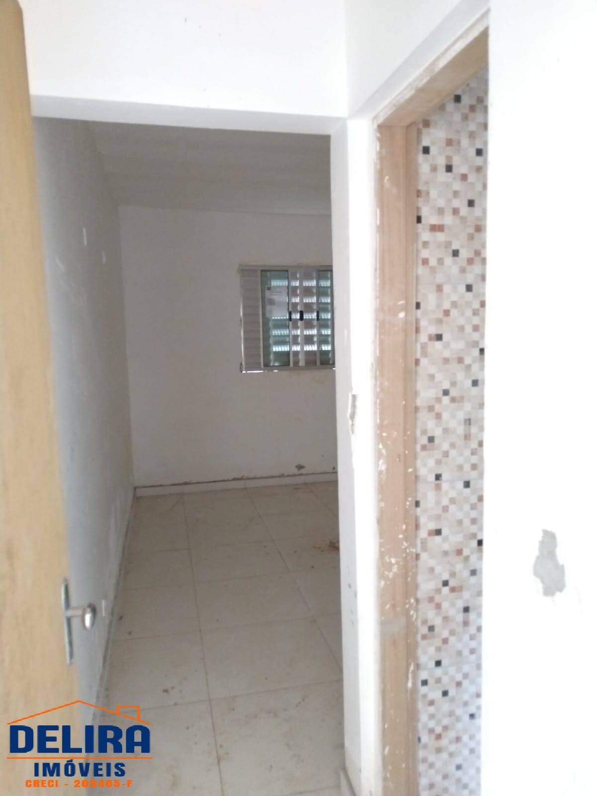 Casa à venda com 2 quartos, 62m² - Foto 17