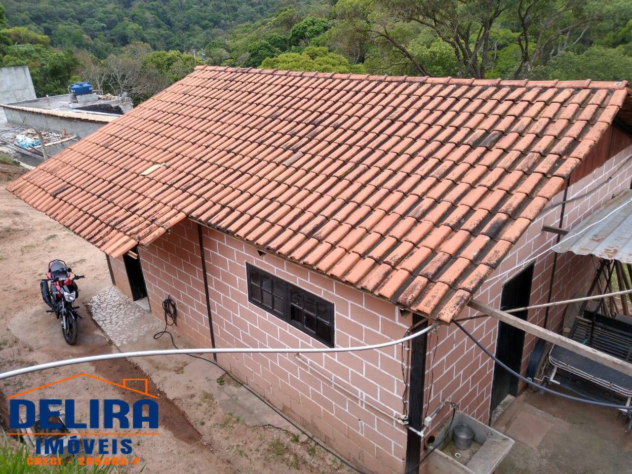 Fazenda à venda com 2 quartos, 640m² - Foto 3