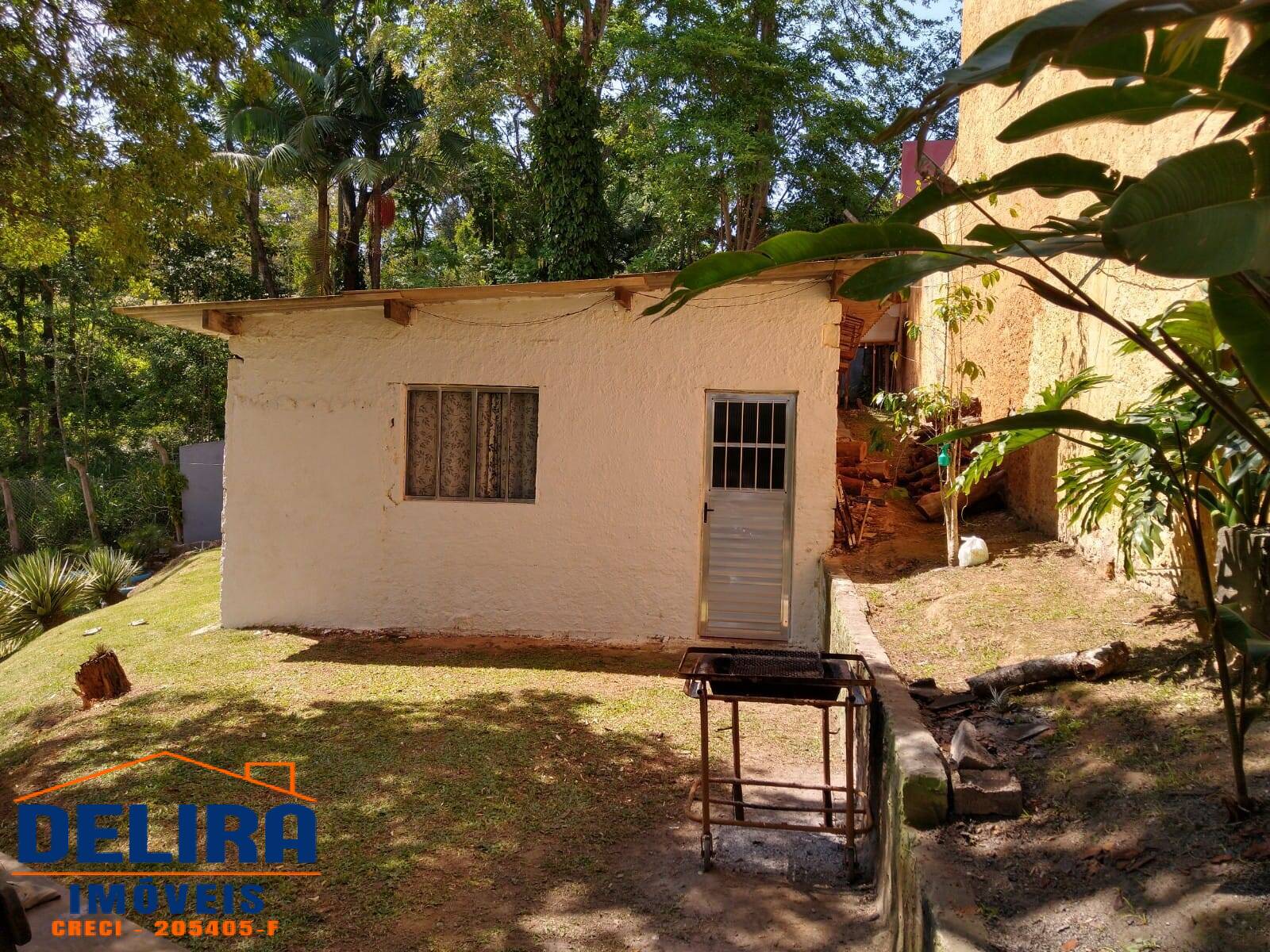 Fazenda à venda com 5 quartos, 150m² - Foto 27