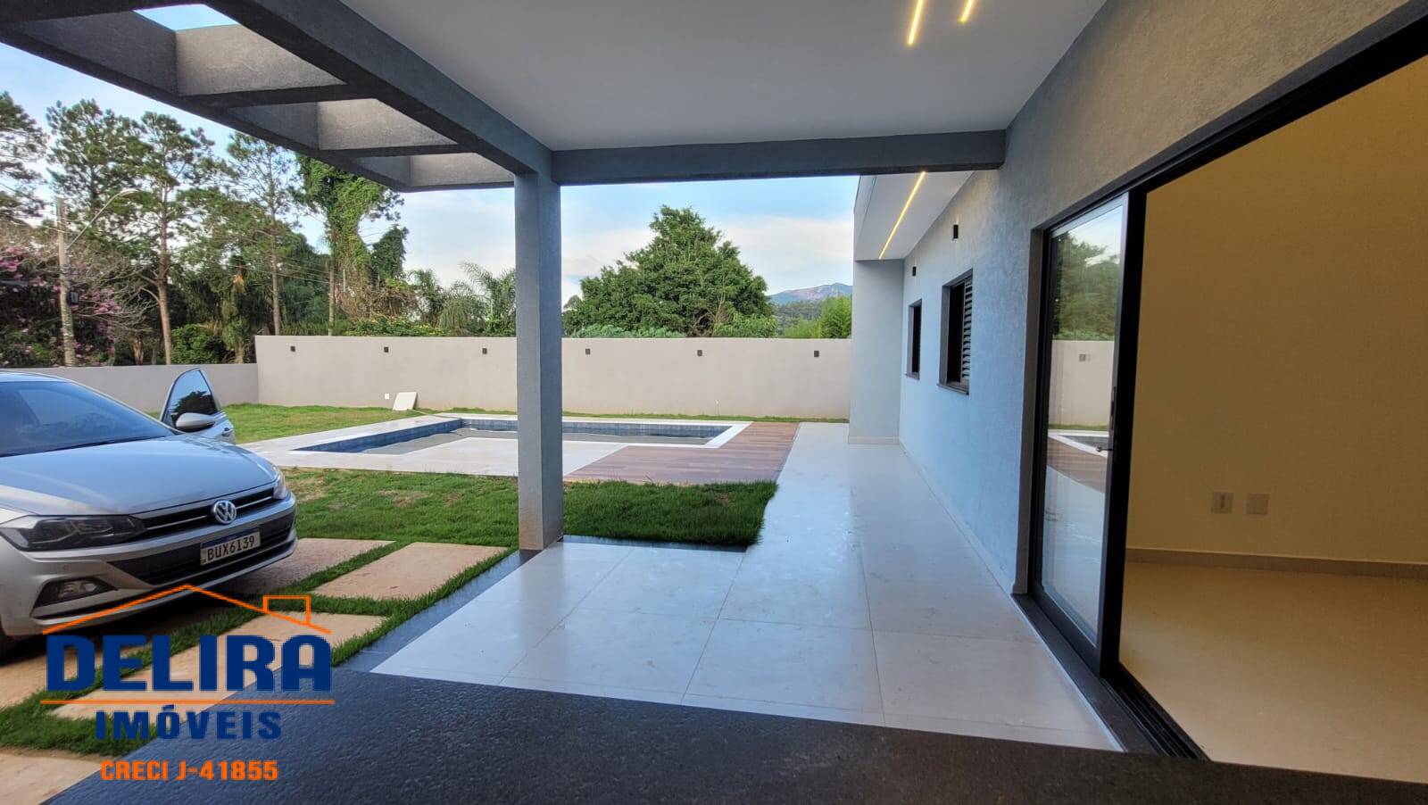 Casa à venda com 3 quartos, 170m² - Foto 3