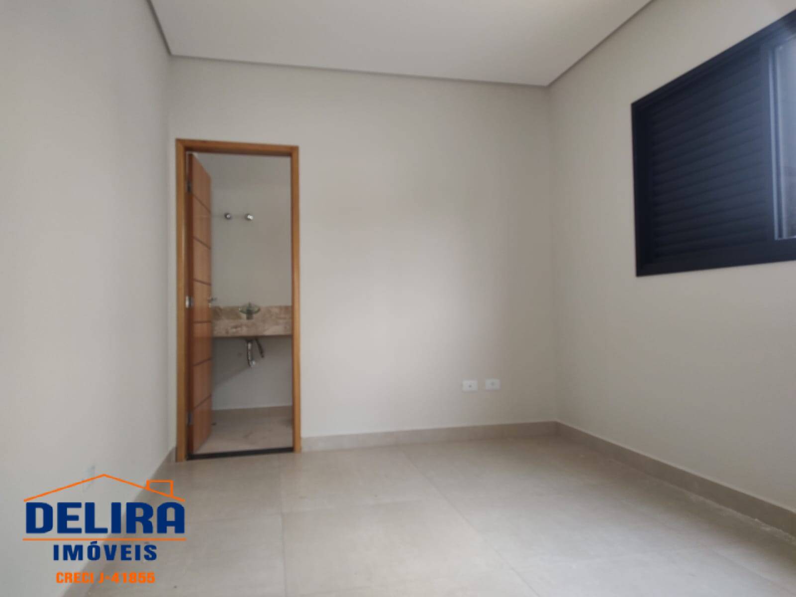 Casa à venda com 4 quartos, 264m² - Foto 27