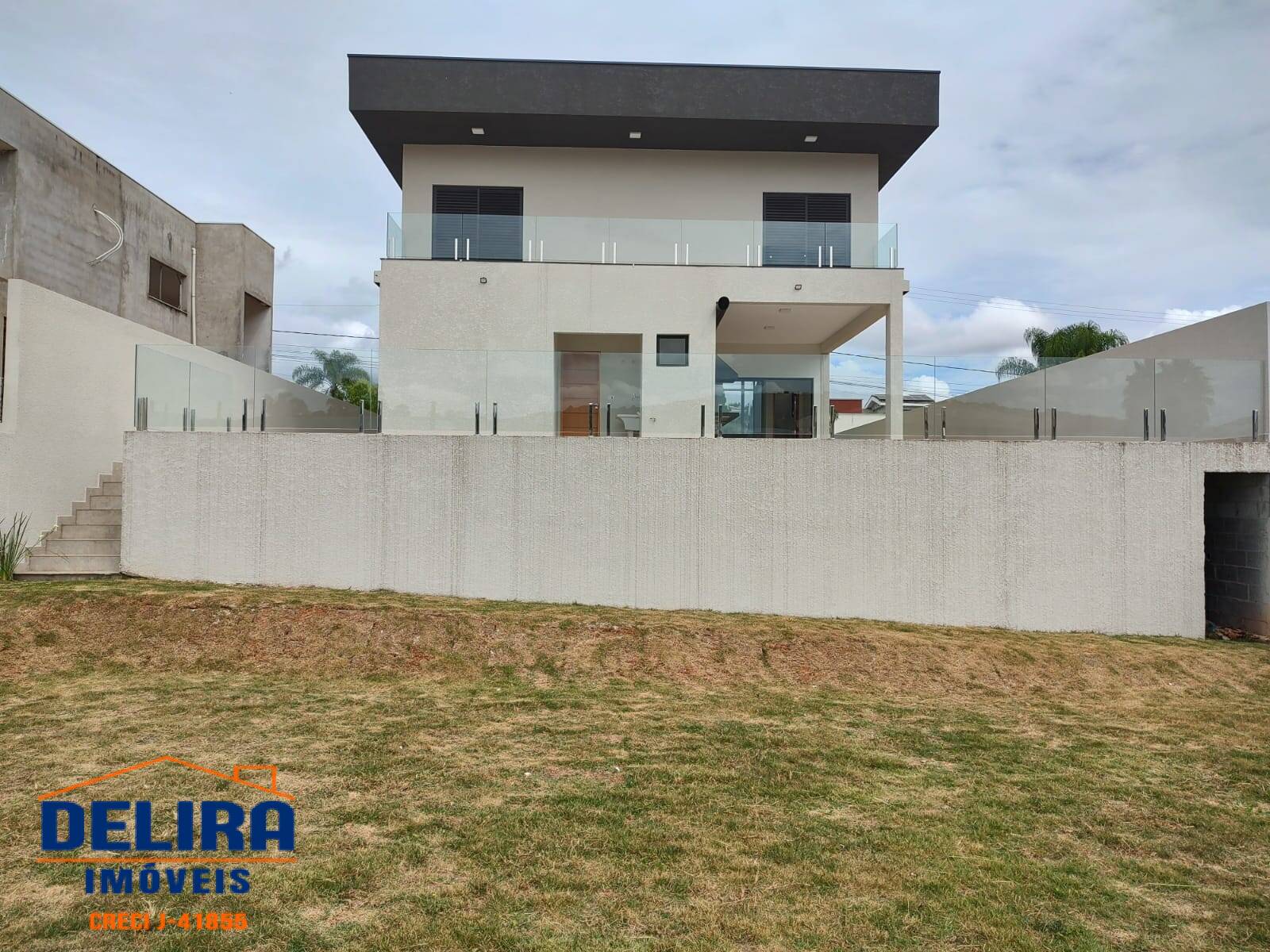 Casa à venda com 4 quartos, 264m² - Foto 12