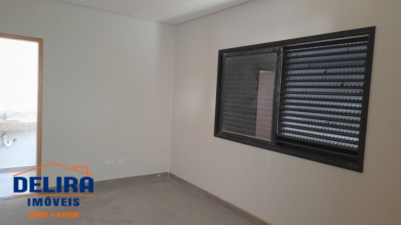 Casa à venda com 4 quartos, 266m² - Foto 14