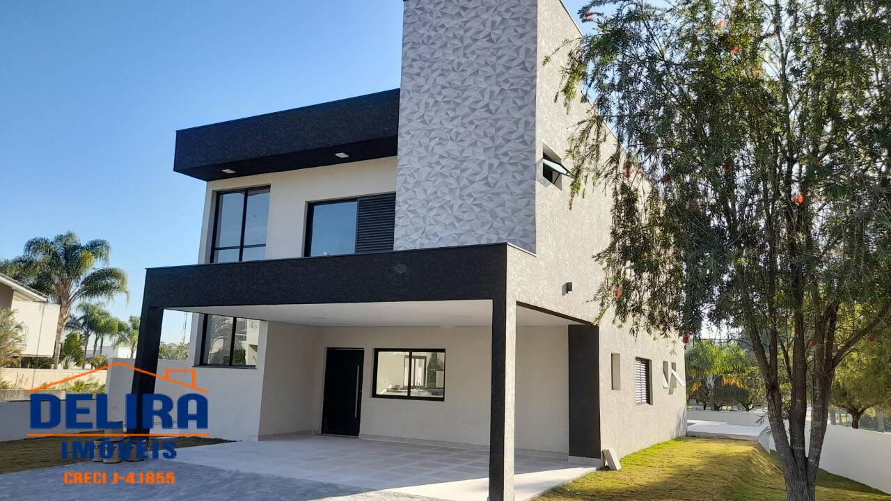 Casa à venda com 4 quartos, 266m² - Foto 1