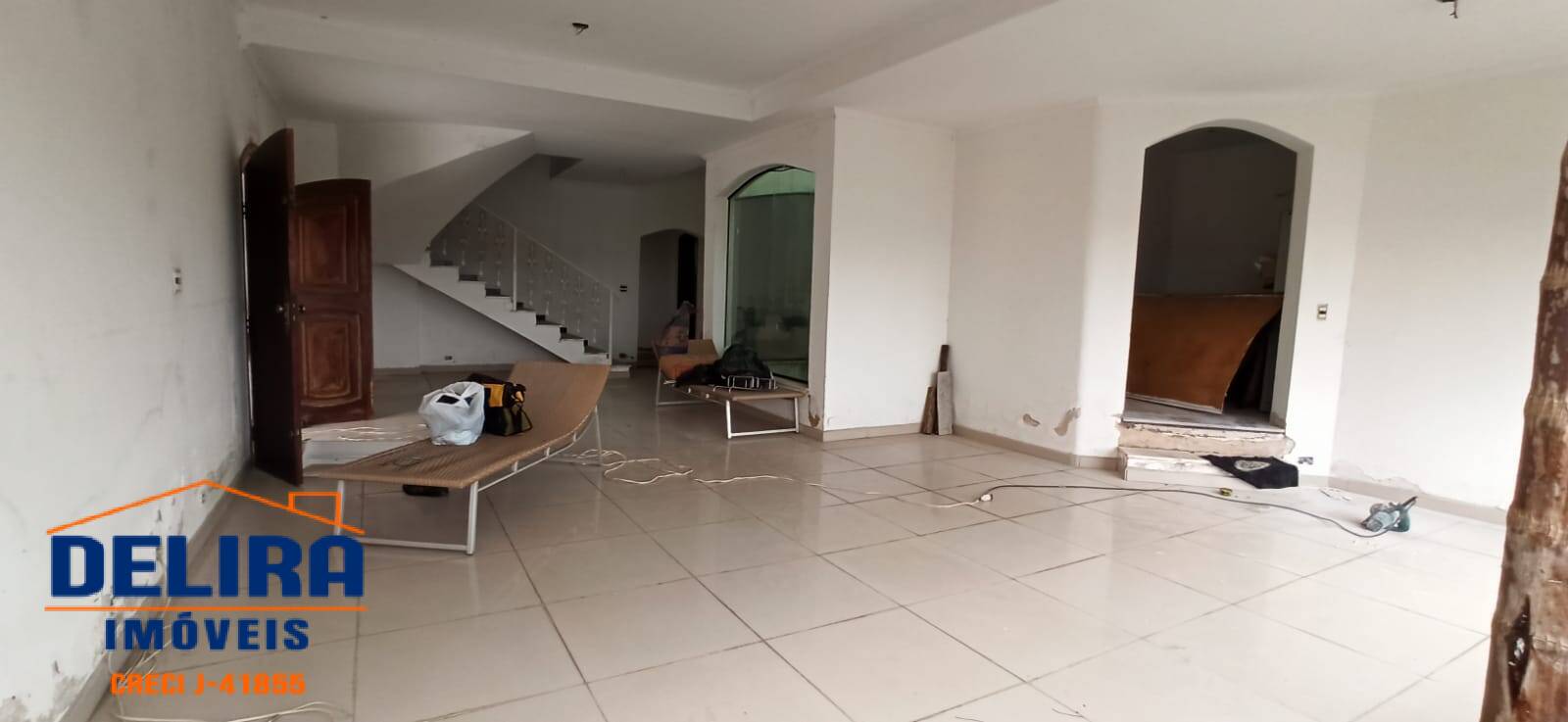 Casa à venda com 3 quartos, 500m² - Foto 27