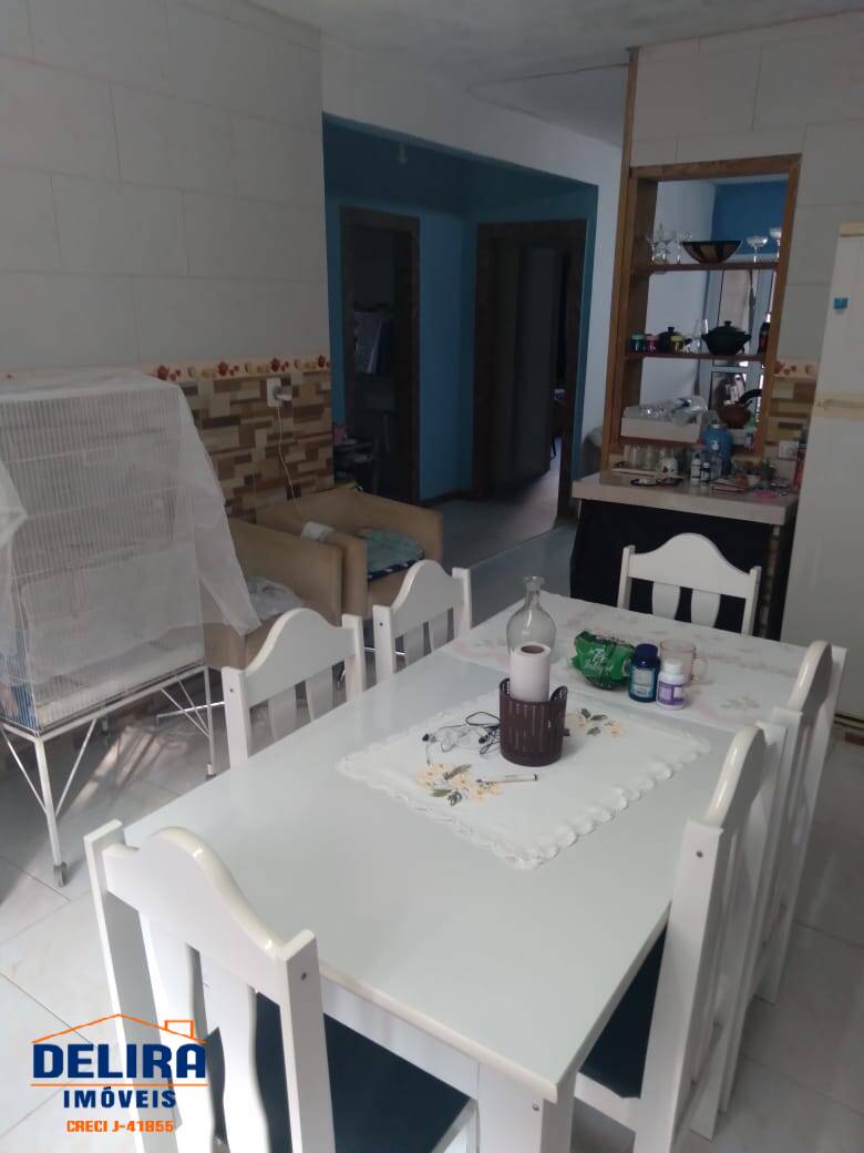 Casa à venda com 2 quartos, 100m² - Foto 18