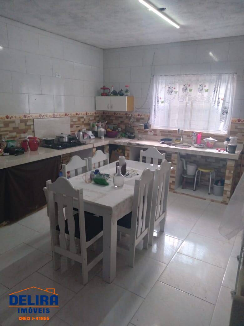 Casa à venda com 2 quartos, 100m² - Foto 15