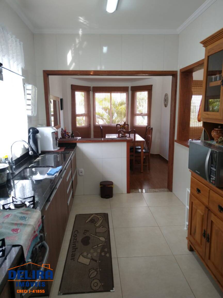 Fazenda à venda com 3 quartos, 200m² - Foto 13