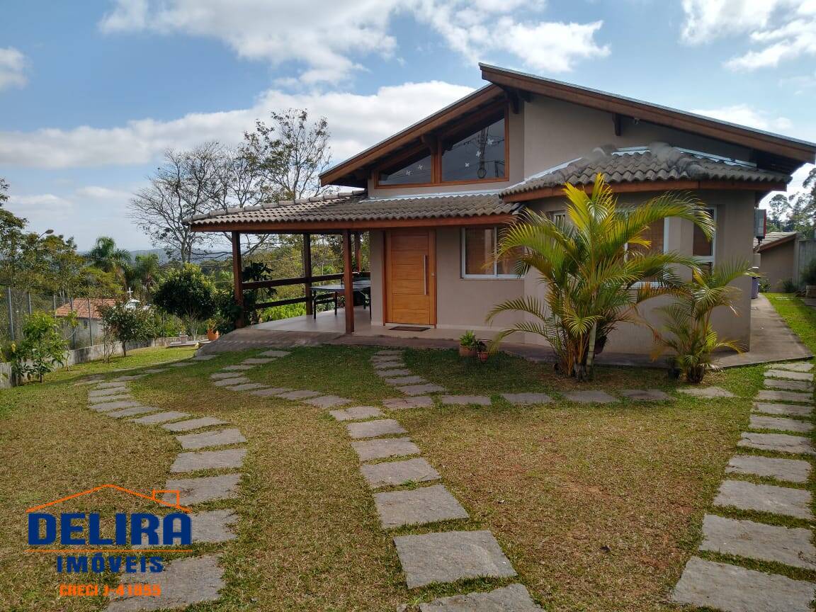 Fazenda à venda com 3 quartos, 200m² - Foto 2