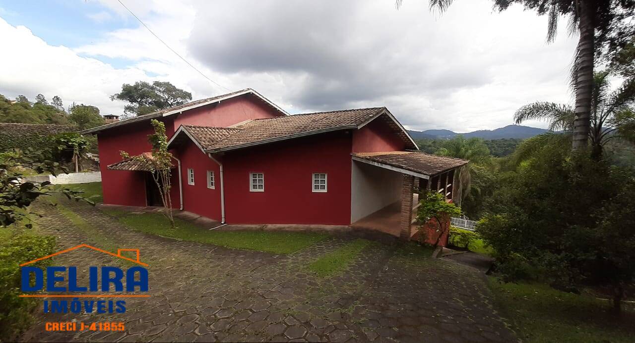 Fazenda à venda com 4 quartos, 560m² - Foto 2