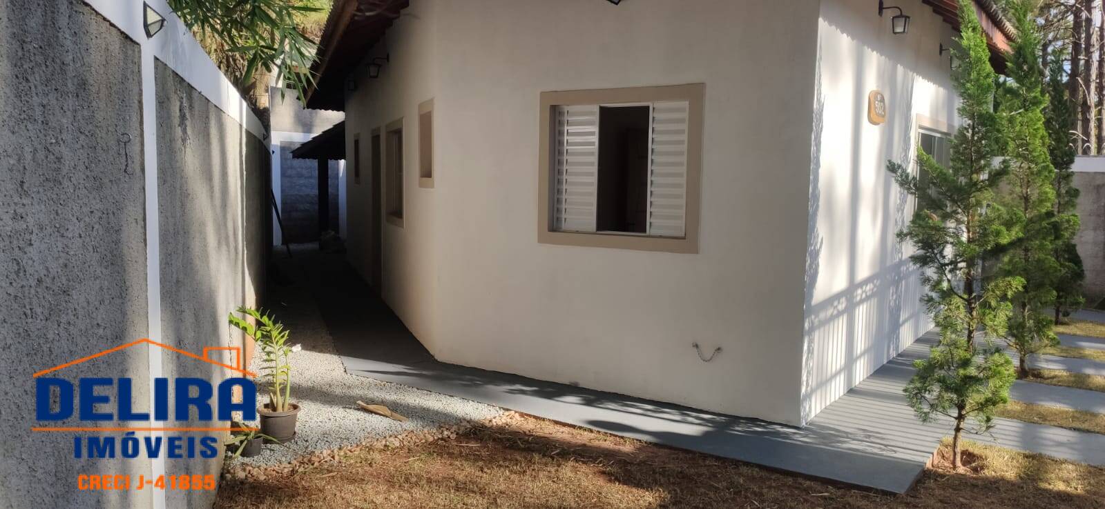 Casa à venda com 2 quartos, 60m² - Foto 5