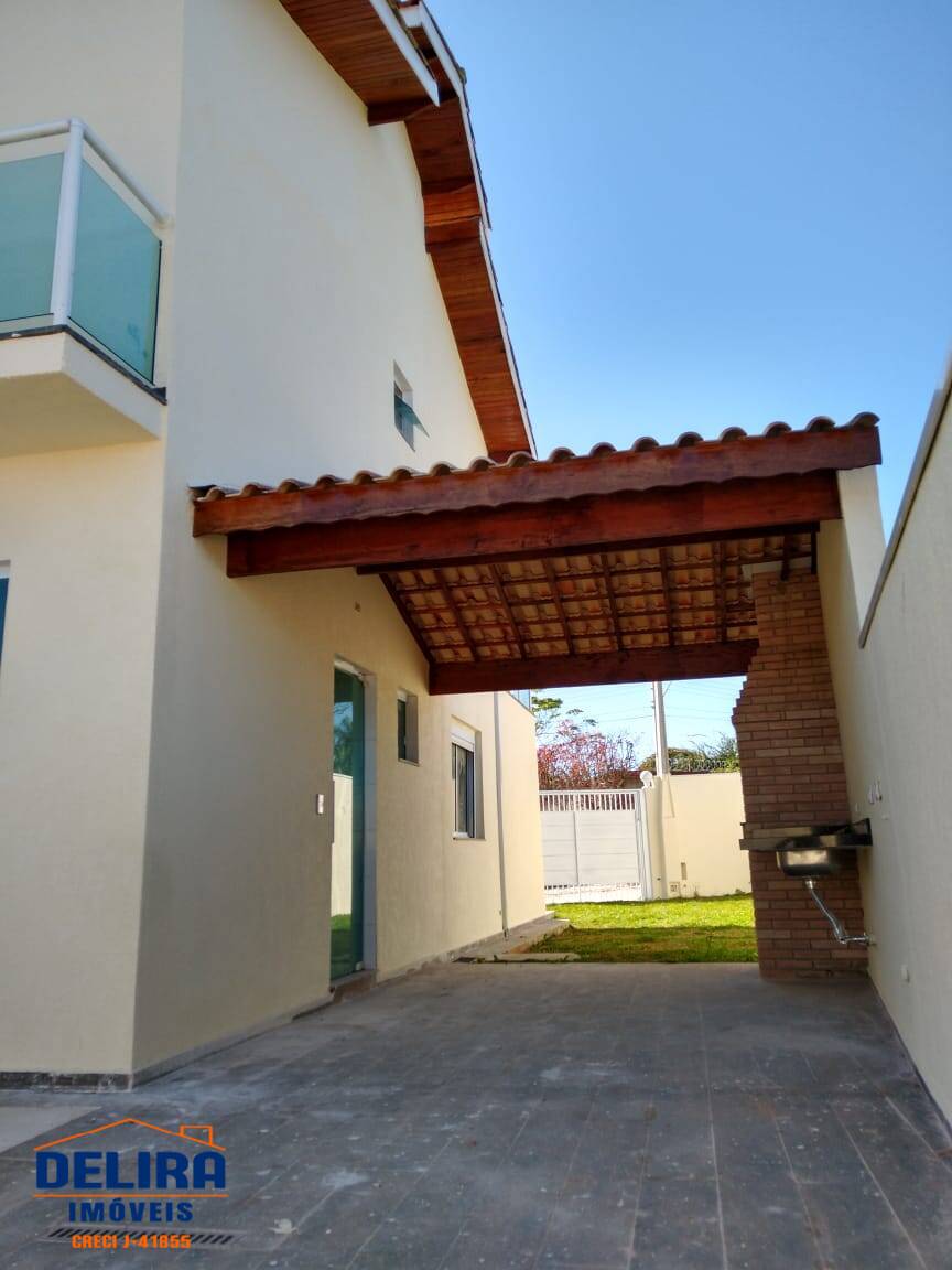 Casa à venda com 3 quartos, 120m² - Foto 3