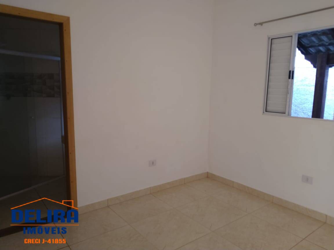 Casa à venda com 2 quartos, 60m² - Foto 16