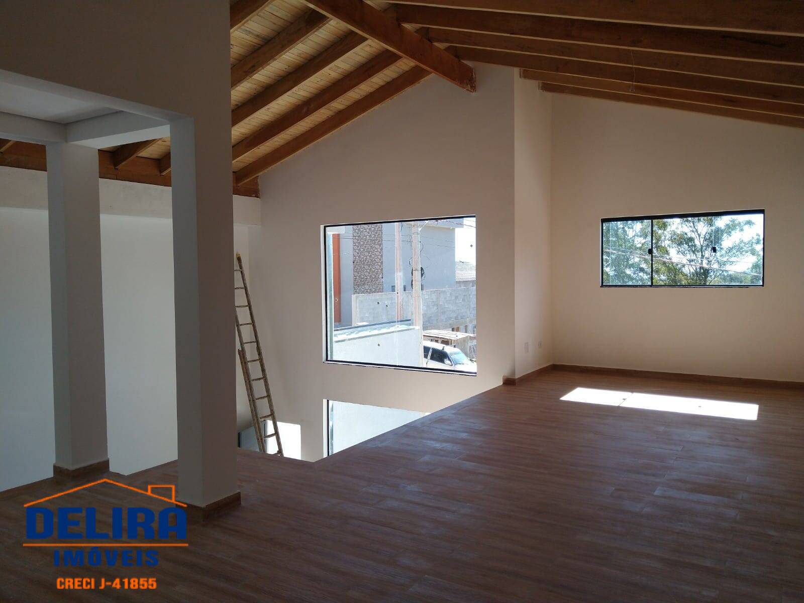 Casa à venda com 2 quartos, 127m² - Foto 3