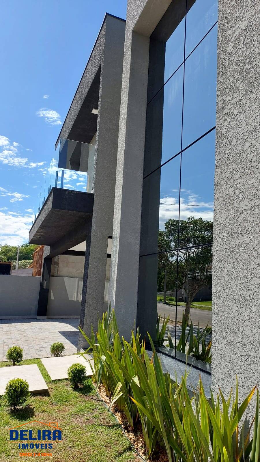 Casa à venda com 4 quartos, 360m² - Foto 3