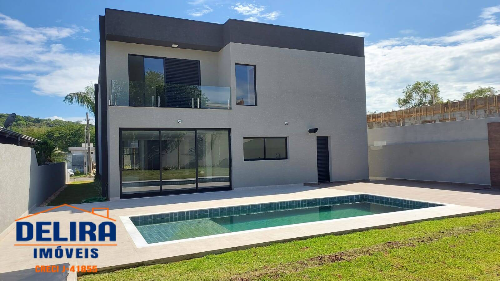 Casa à venda com 4 quartos, 360m² - Foto 5