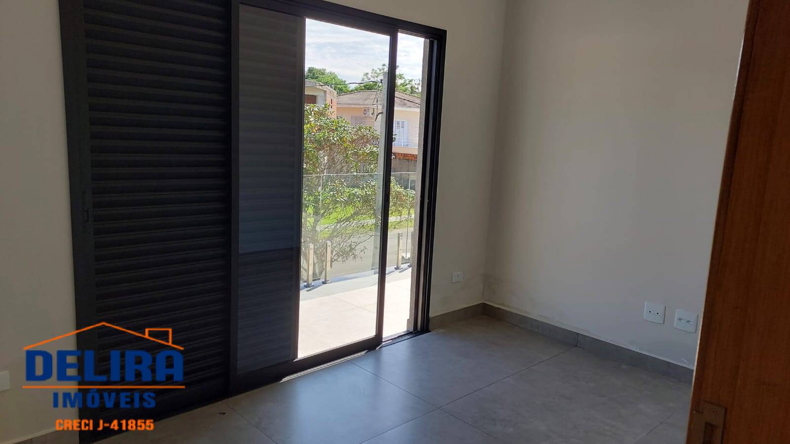 Casa à venda com 4 quartos, 360m² - Foto 17