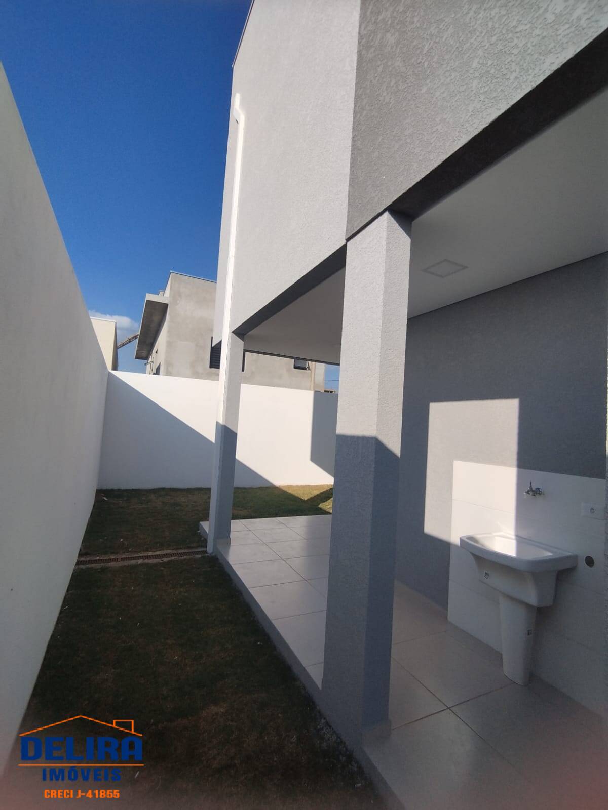 Casa à venda com 3 quartos, 128m² - Foto 5