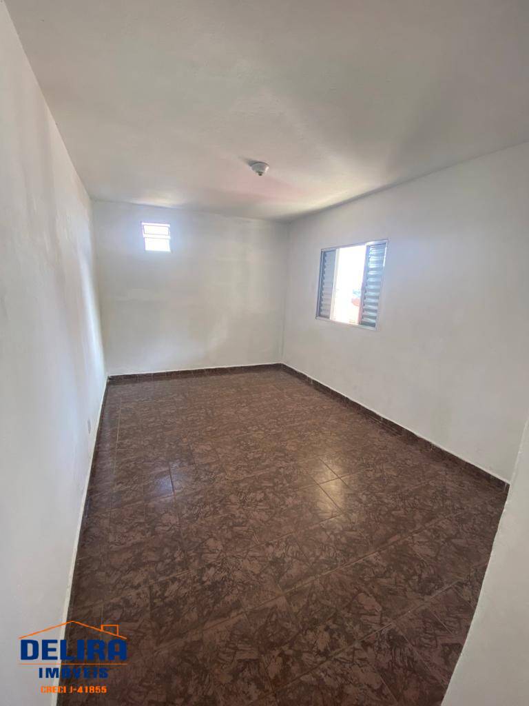 Casa à venda com 3 quartos, 100m² - Foto 15