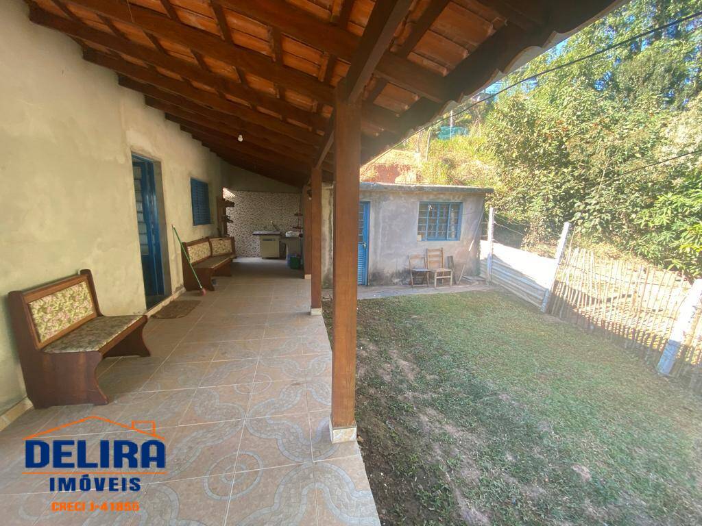 Fazenda à venda com 2 quartos, 114m² - Foto 2