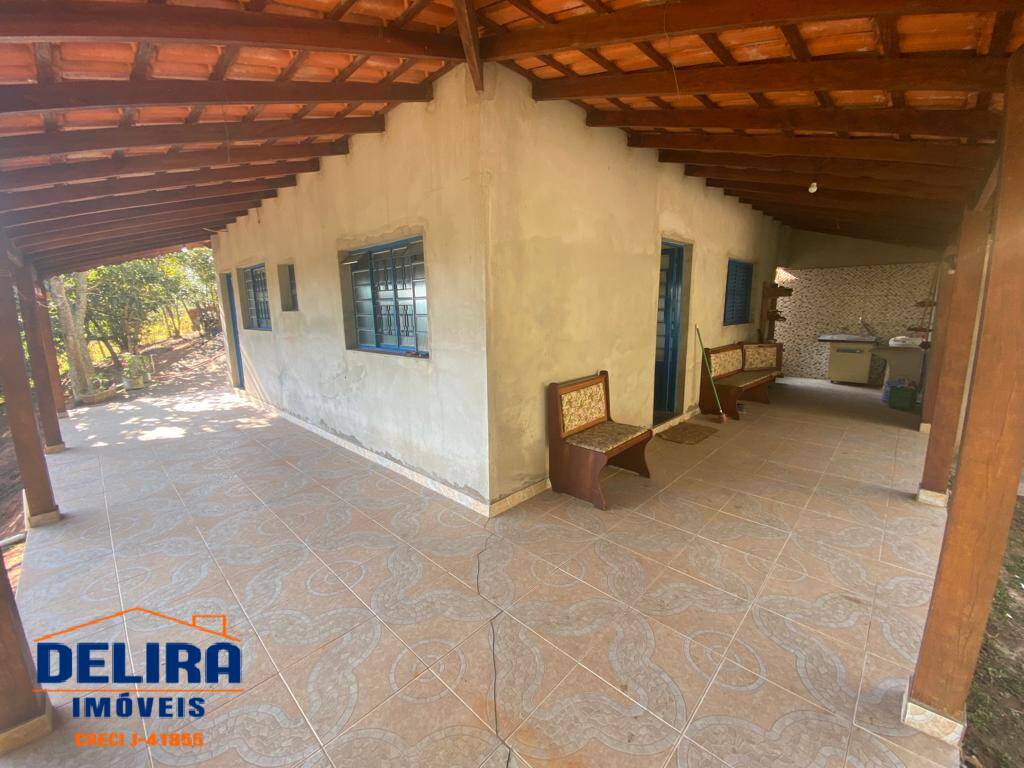 Fazenda à venda com 2 quartos, 114m² - Foto 1