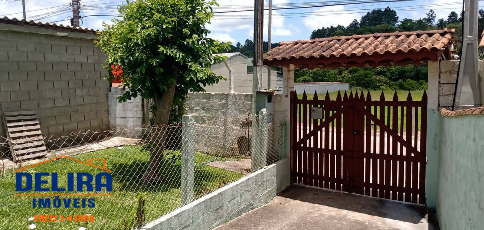 Fazenda à venda com 3 quartos, 110m² - Foto 1