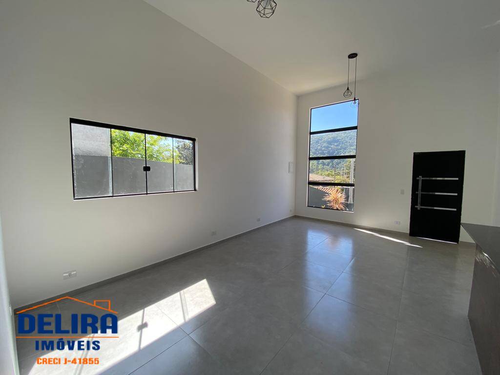 Casa à venda com 3 quartos, 115m² - Foto 13