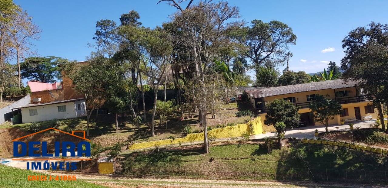 Fazenda à venda com 5 quartos, 150m² - Foto 4