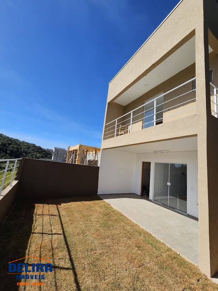 Casa à venda com 3 quartos, 115m² - Foto 10