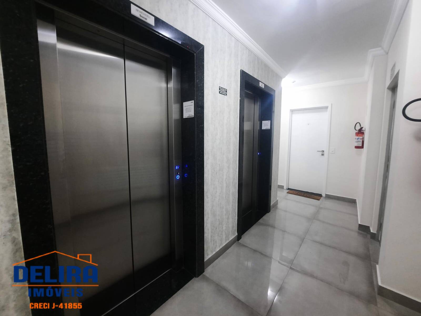 Apartamento à venda com 2 quartos - Foto 4