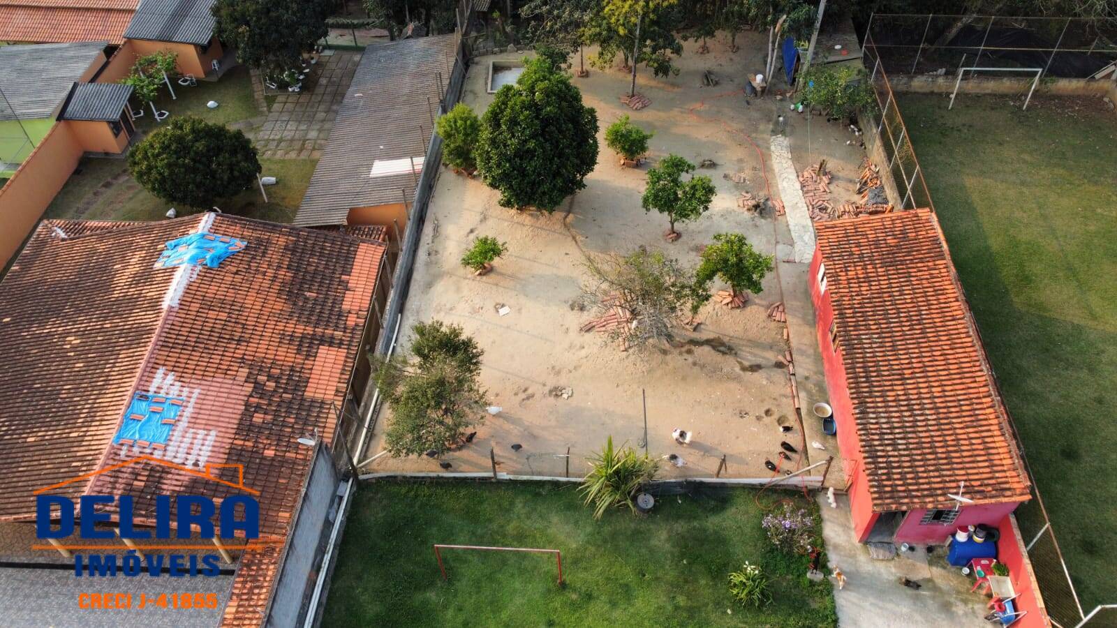 Fazenda à venda com 5 quartos, 225m² - Foto 43