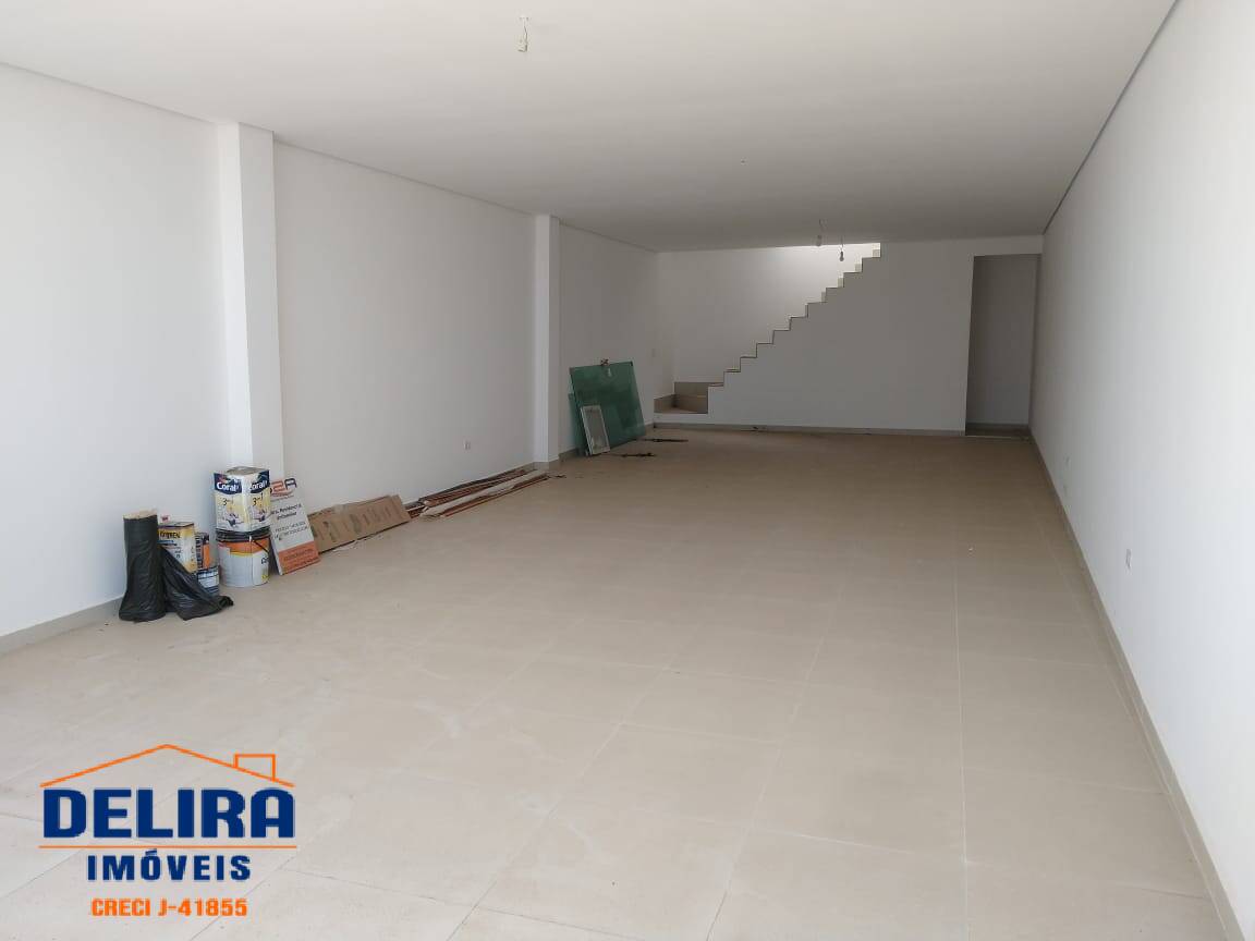 Casa à venda com 3 quartos, 190m² - Foto 9