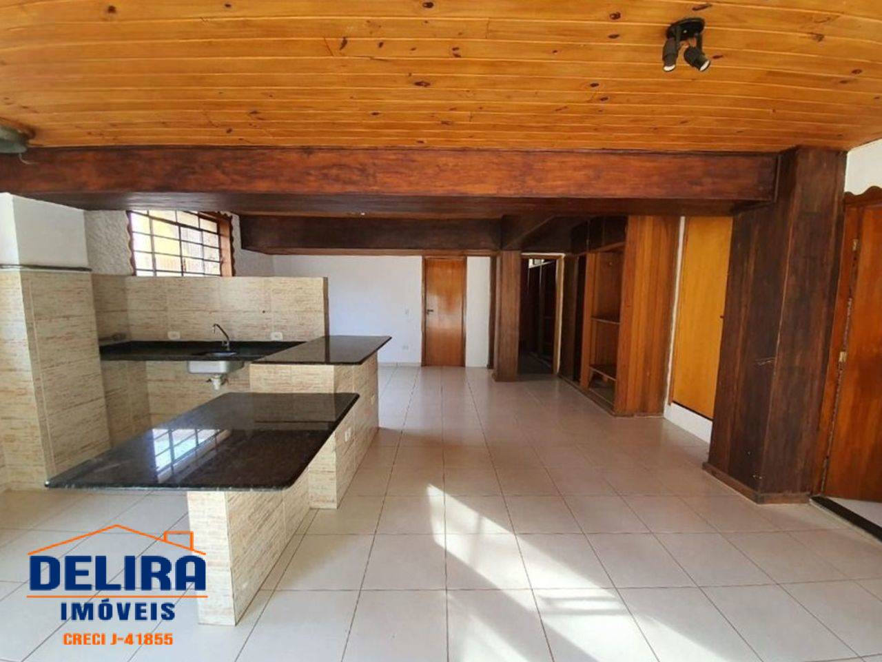 Casa à venda com 3 quartos, 300m² - Foto 15