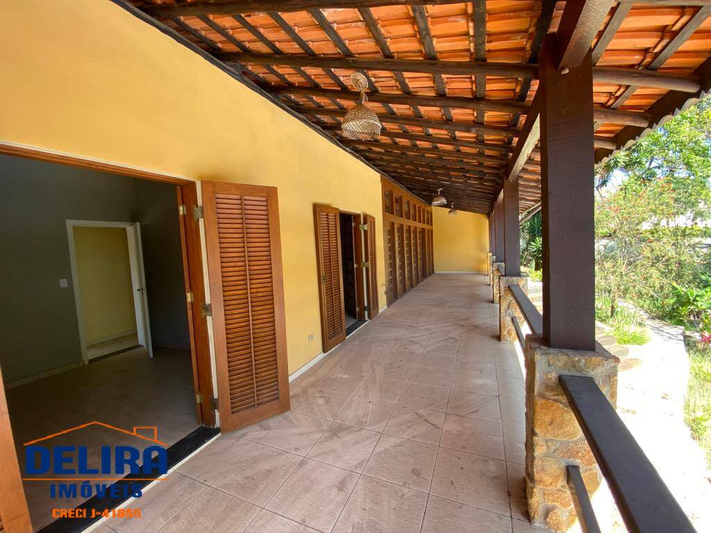 Casa à venda com 3 quartos, 300m² - Foto 28