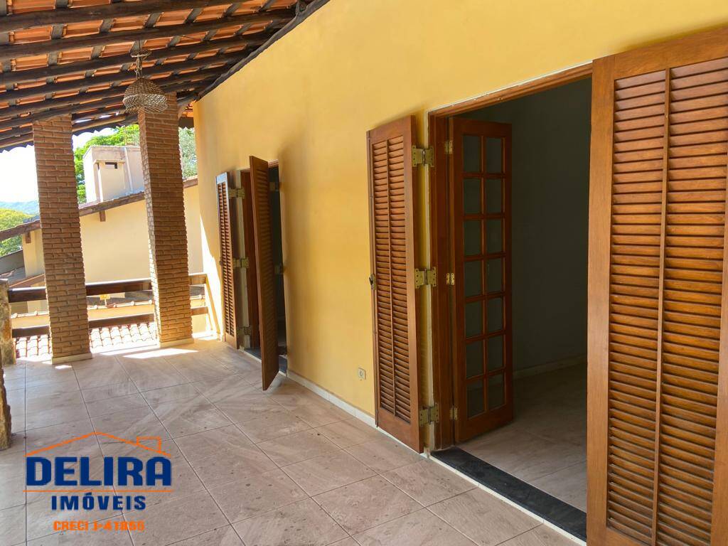 Casa à venda com 3 quartos, 300m² - Foto 45