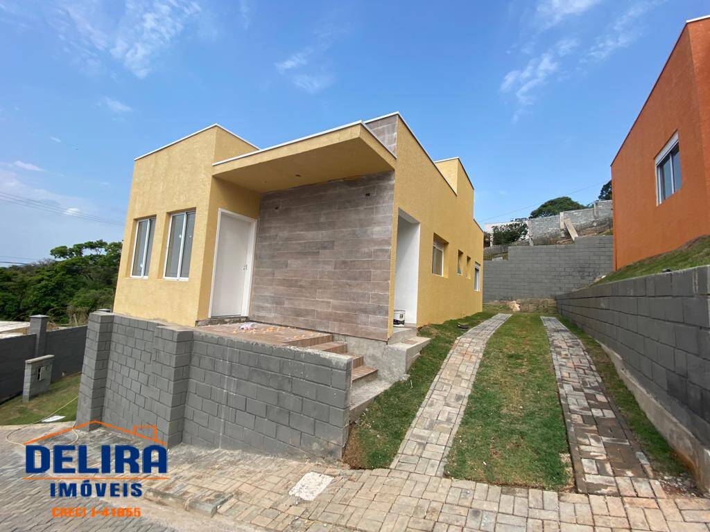 Casa à venda com 3 quartos, 78m² - Foto 5