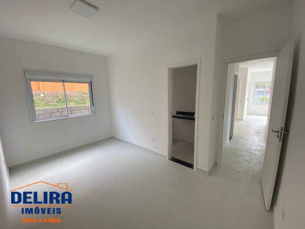 Casa à venda com 3 quartos, 78m² - Foto 19