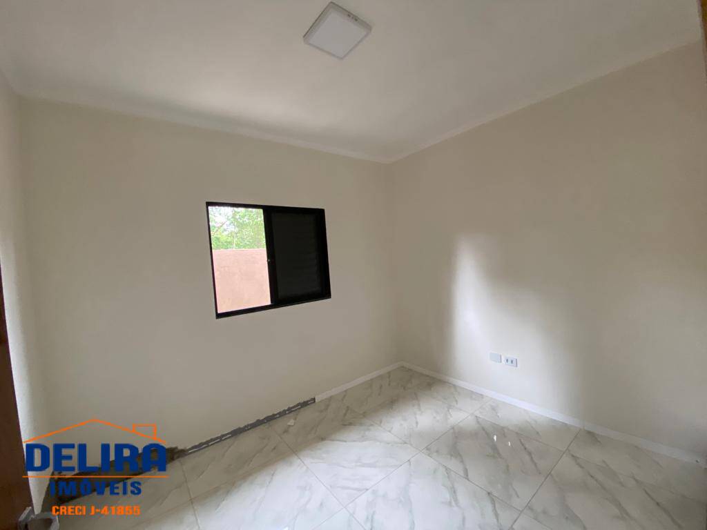 Casa à venda com 3 quartos, 150m² - Foto 11