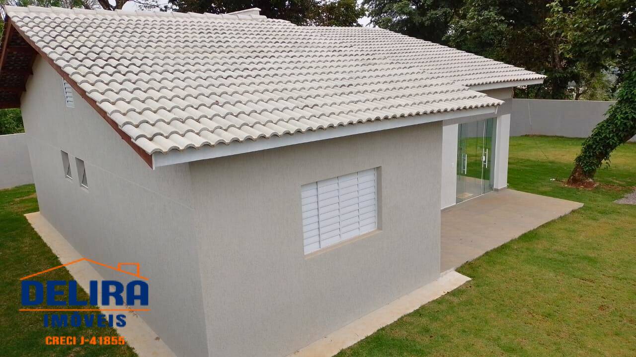 Casa à venda com 3 quartos, 90m² - Foto 4