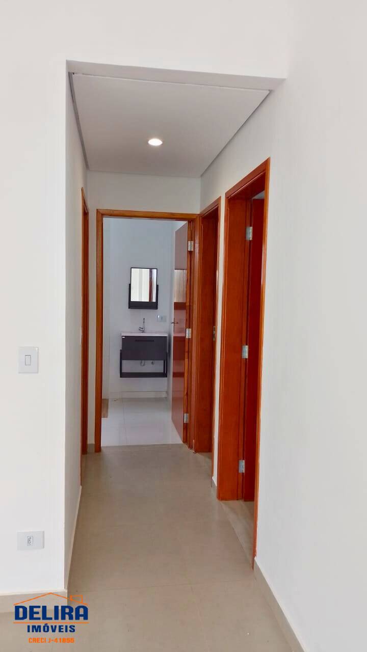 Casa à venda com 3 quartos, 90m² - Foto 9