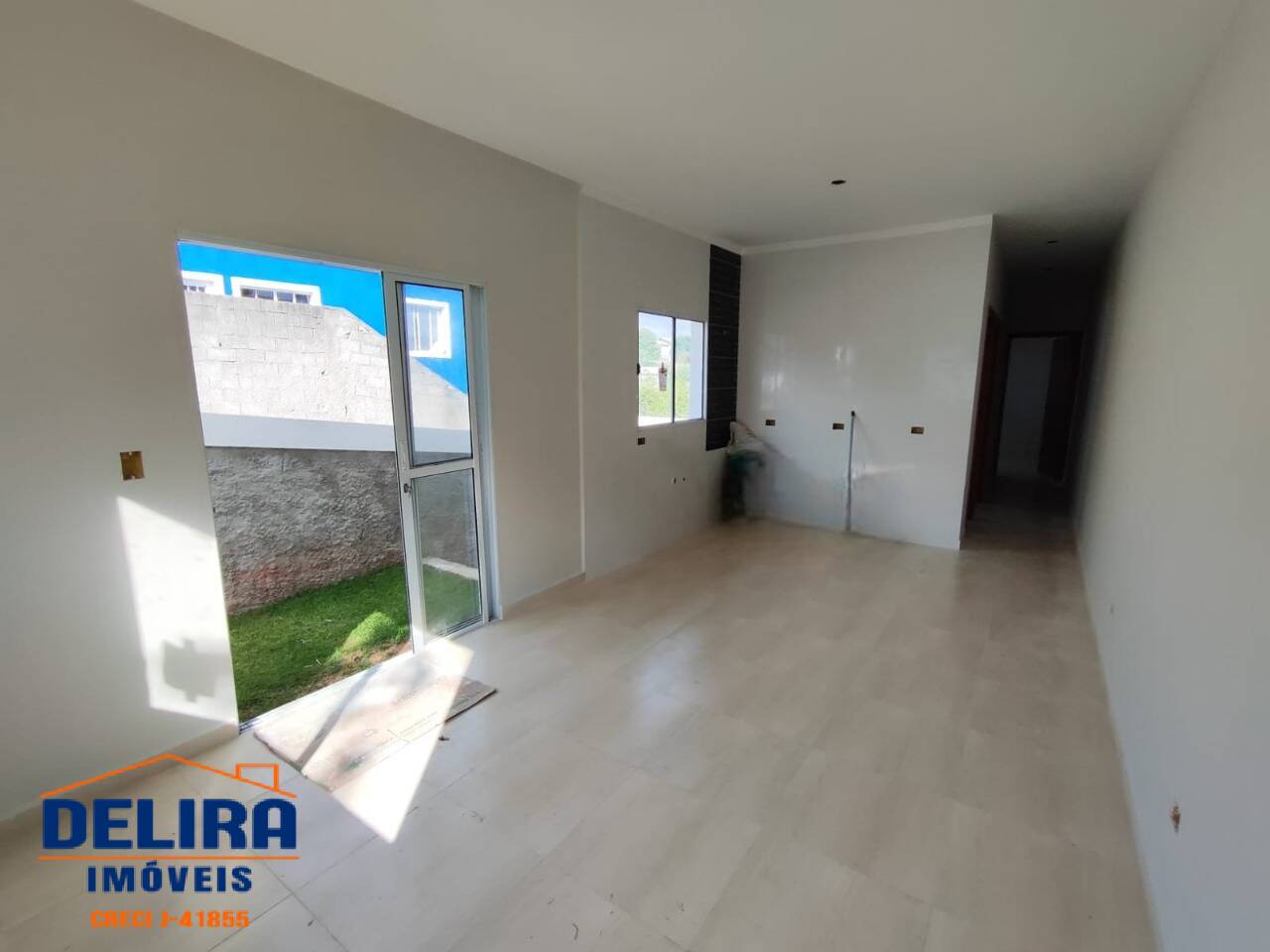 Casa à venda com 2 quartos, 55m² - Foto 7