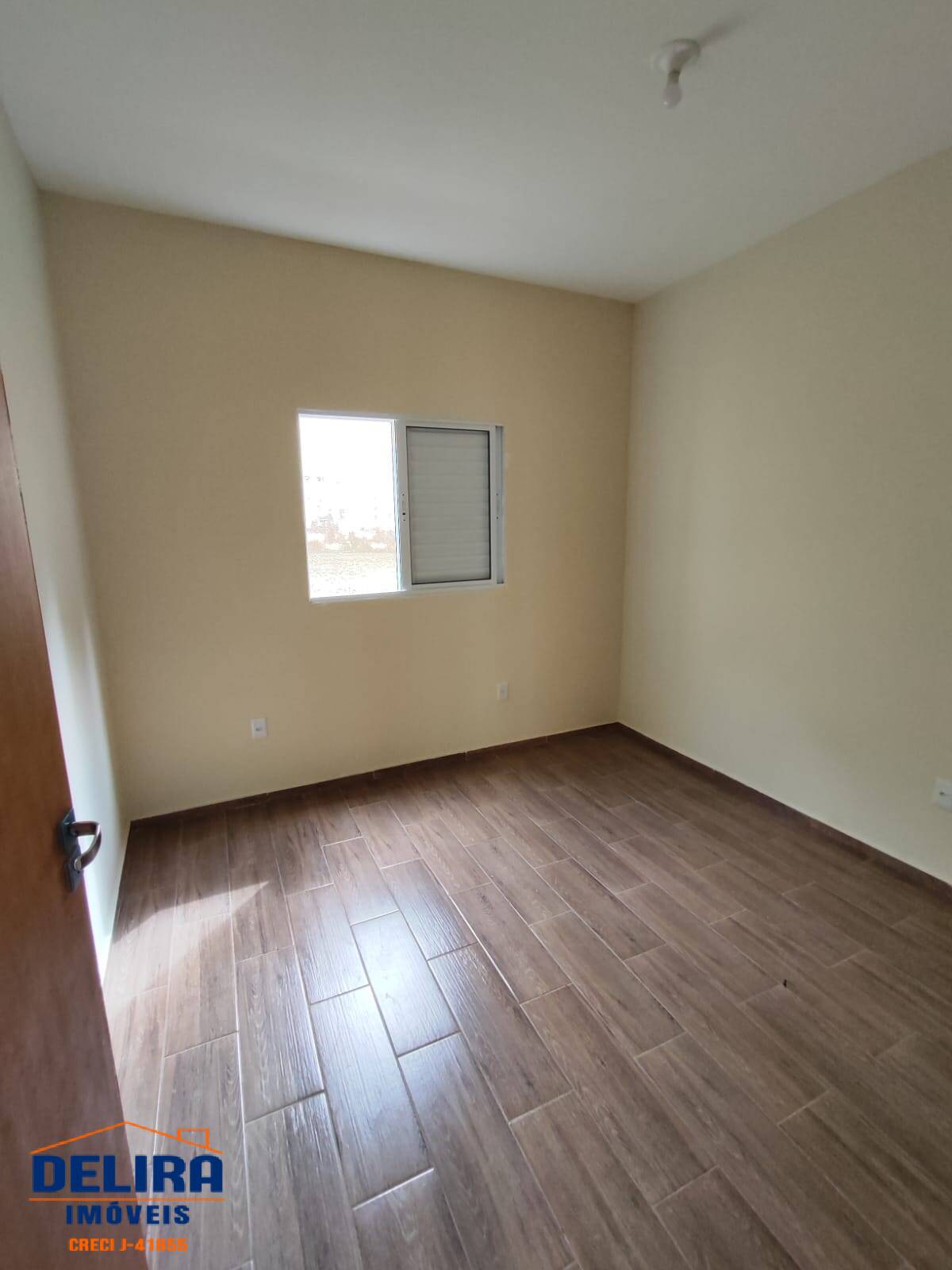 Casa à venda com 3 quartos, 109m² - Foto 16