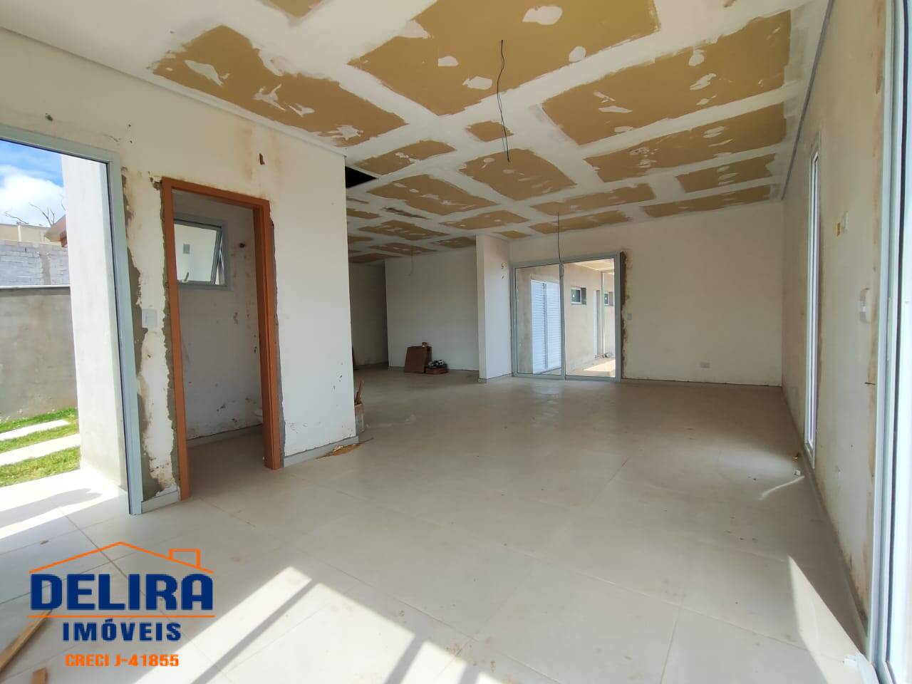 Casa à venda com 3 quartos, 150m² - Foto 13