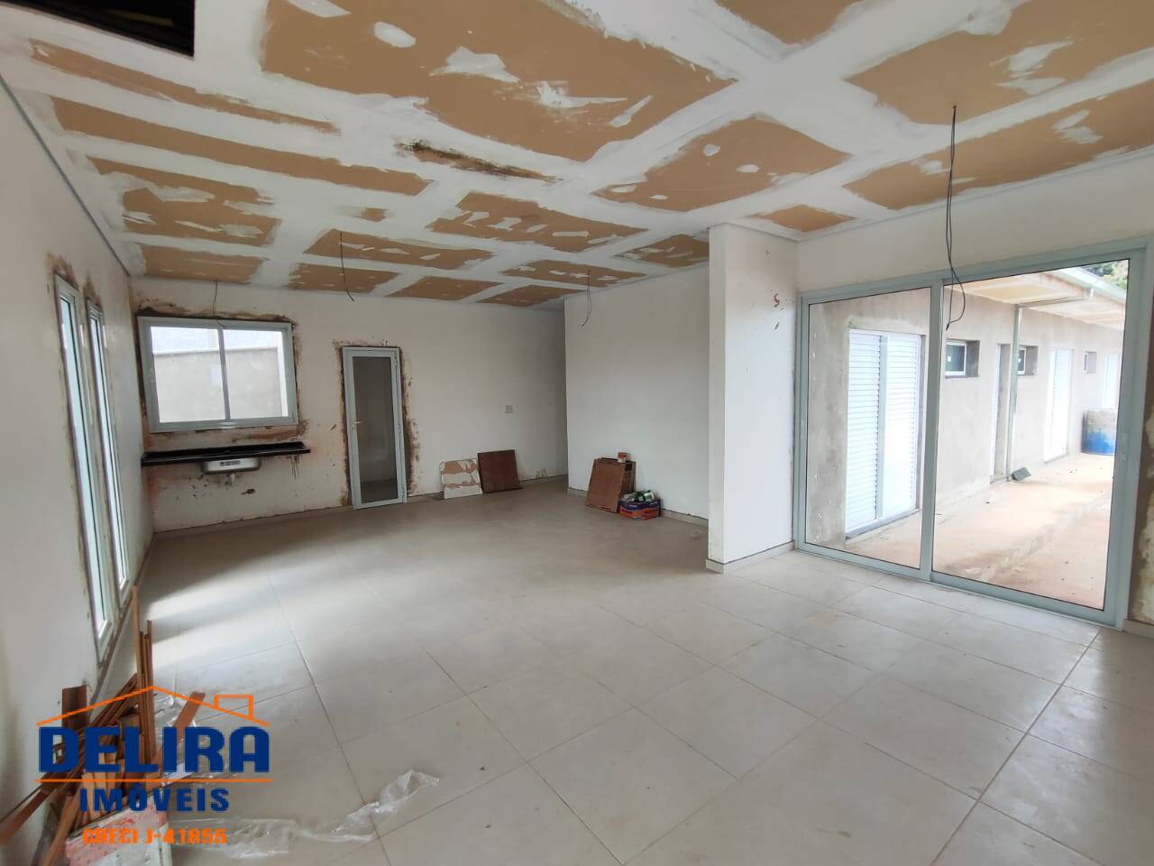 Casa à venda com 3 quartos, 150m² - Foto 10