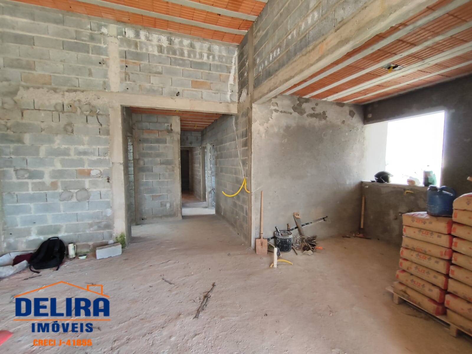 Casa à venda com 3 quartos, 104m² - Foto 13